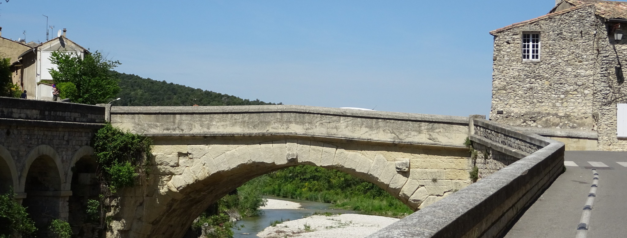 Römerbrücke in Vaison-la-Romaine.